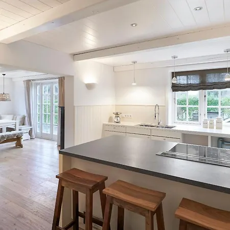 Semesterbostad Strandhaus Foehr Utersum